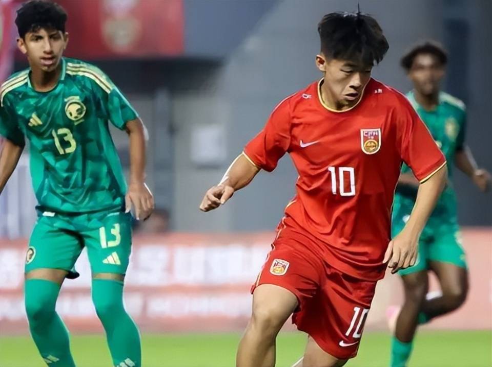 四国赛:U16国足2-1绝杀沙特,帅惟浩是如何做到的?